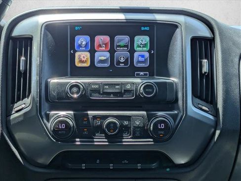 Used 2018 Chevrolet Silverado 1500 LT w/ Texas Edition RWD image 16
