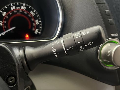 Used 2010 Toyota Highlander 2WD image 33