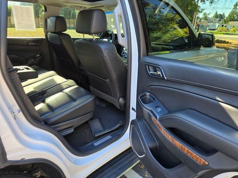 Used 2018 Chevrolet Tahoe Premier image 15