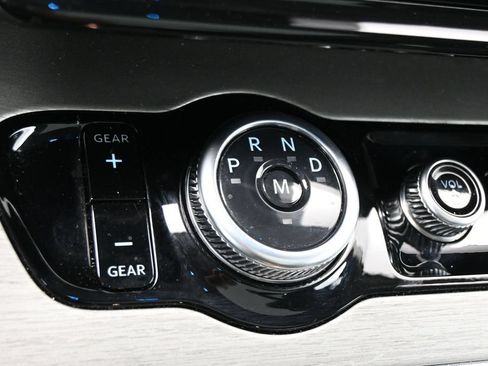Used 2025 Ford Expedition Platinum AWD/4WD image 20