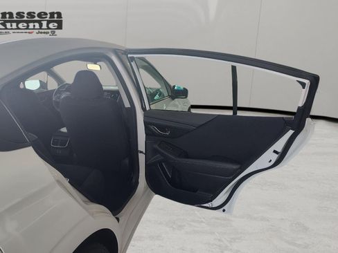Used 2025 Subaru Legacy Premium AWD/4WD image 16