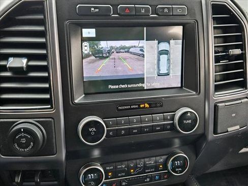 Used 2020 Ford Expedition Platinum image 14