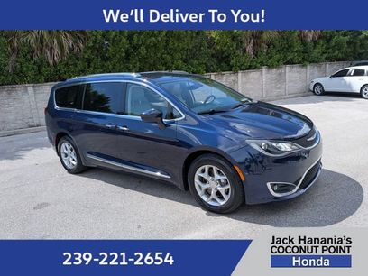 Used 2019 Chrysler Pacifica Touring-L Plus w/ Tire & Wheel Group