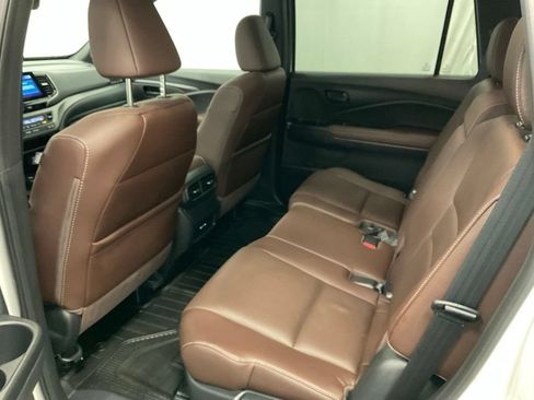 Used 2024 Honda Passport EX-L image 33