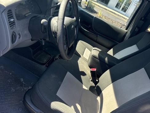 Used 2011 Ford Ranger XLT w/ Payload Pkg 2 AWD/4WD image 3