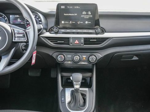 Certified 2023 Kia Forte LXS image 14