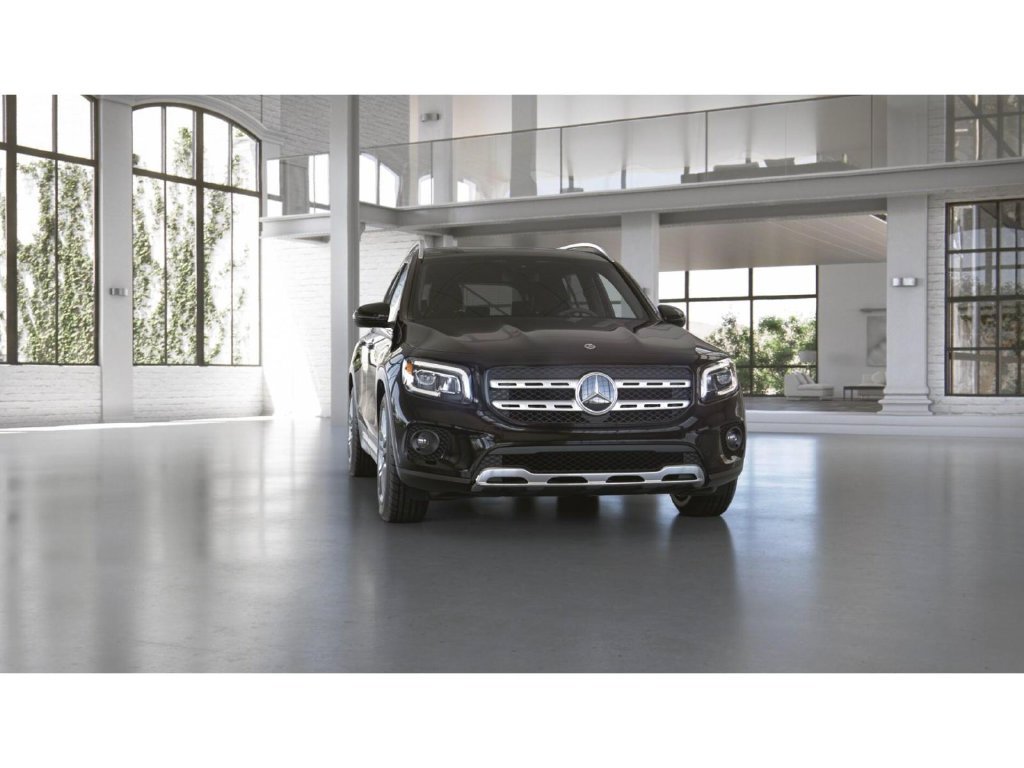 Used 2023 Mercedes-Benz GLB 250 4MATIC image 9