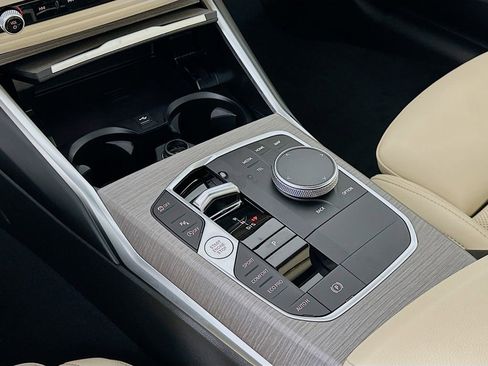 New 2026 BMW 330i Sedan w/ Convenience Package image 15