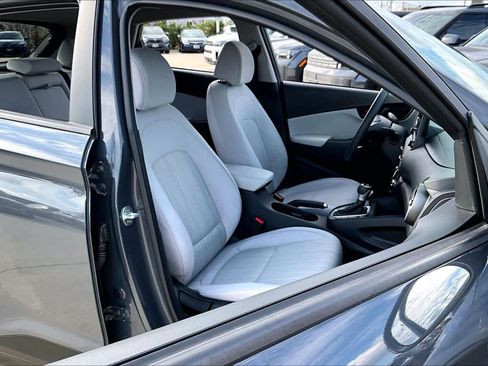 Certified 2023 Hyundai Kona SEL image 8