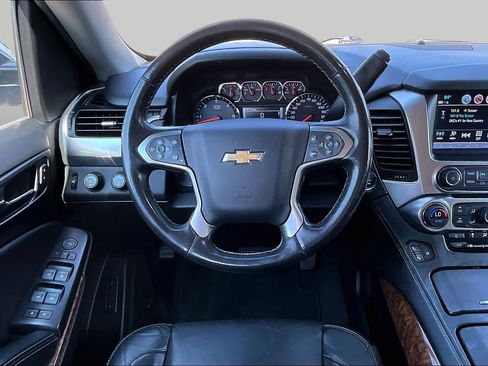 Used 2020 Chevrolet Tahoe Premier AWD/4WD image 6