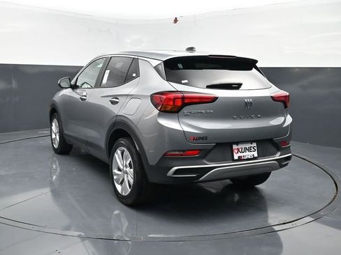 Used 2025 Buick Encore GX Preferred AWD/4WD image 7