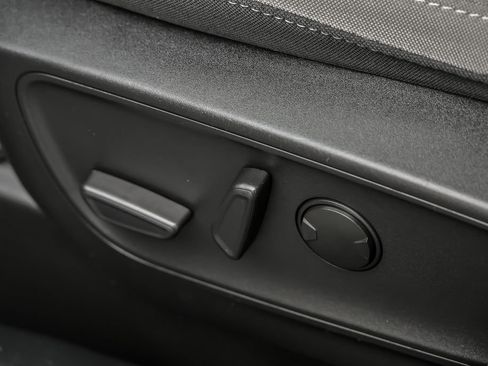 Used 2022 Ford Escape SE w/ Convenience Package image 18