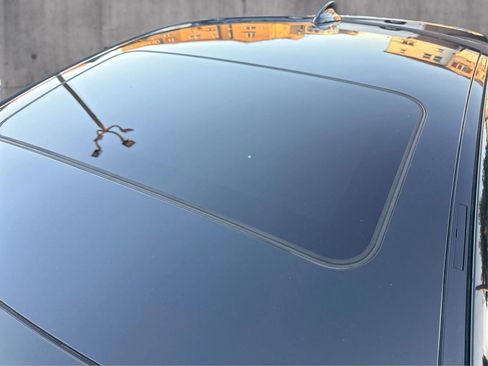 Used 2019 BMW 440i Coupe w/ M Sport Package RWD image 12
