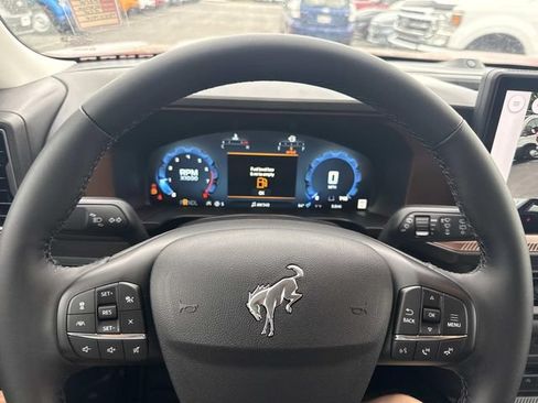 New 2026 Ford Bronco Sport Outer Banks w/ Sasquatch Outer Banks Package AWD/4WD image 13