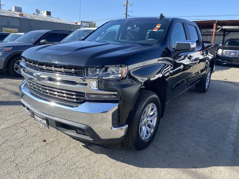 Used 2019 Chevrolet Silverado 1500 LT w/ All-Star Edition RWD image 2