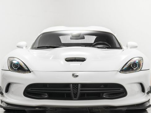 Used 2016 Dodge Viper GTC w/ Time Attack Group 2.0 RWD image 4