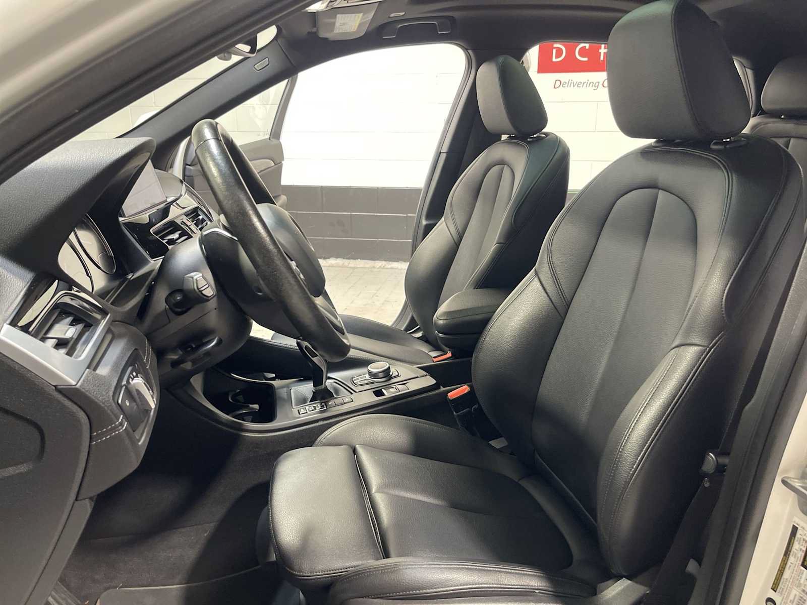 Used 2020 BMW X2 xDrive28i w/ Convenience Package AWD/4WD image 11