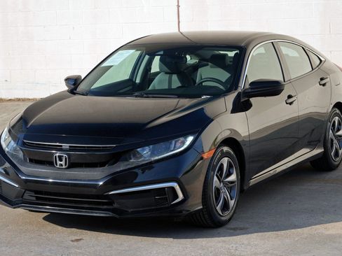 Used 2019 Honda Civic LX image 40