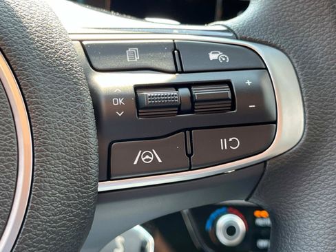New 2025 Kia Sportage LX AWD/4WD image 28