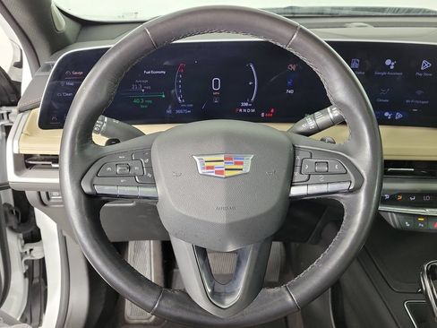 Certified 2024 Cadillac XT4 Luxury w/ Cold Weather Package FWD image 22