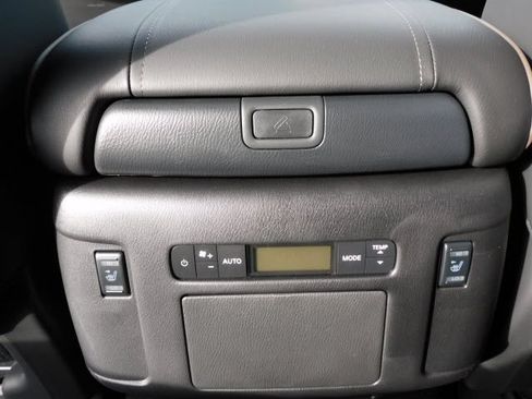 Certified 2023 Nissan Armada Platinum w/ Captain's Chairs Package RWD image 12