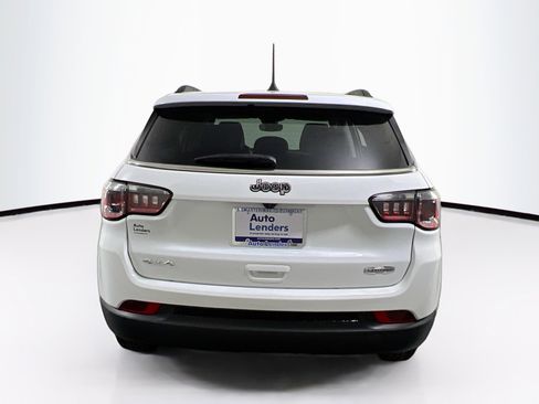 Used 2022 Jeep Compass Latitude w/ Convenience Group AWD/4WD image 6