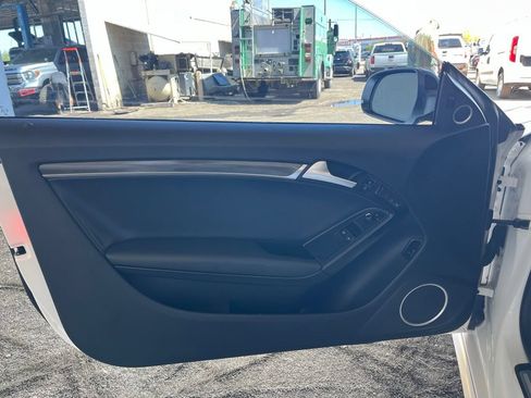Used 2011 Audi S5 Prestige AWD/4WD image 9