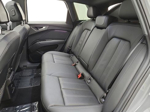 Used 2024 Audi Q4 e-tron Premium Plus w/ Premium Plus AWD/4WD image 15