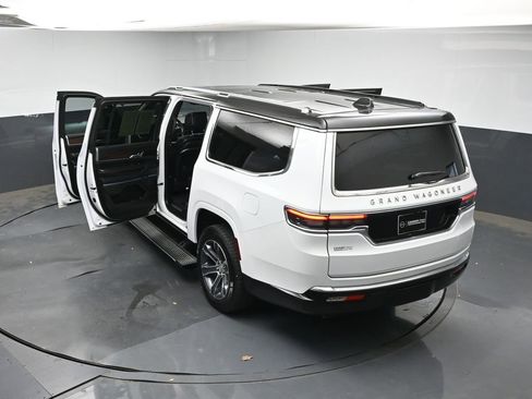 Used 2024 Jeep Grand Wagoneer L 4WD image 47