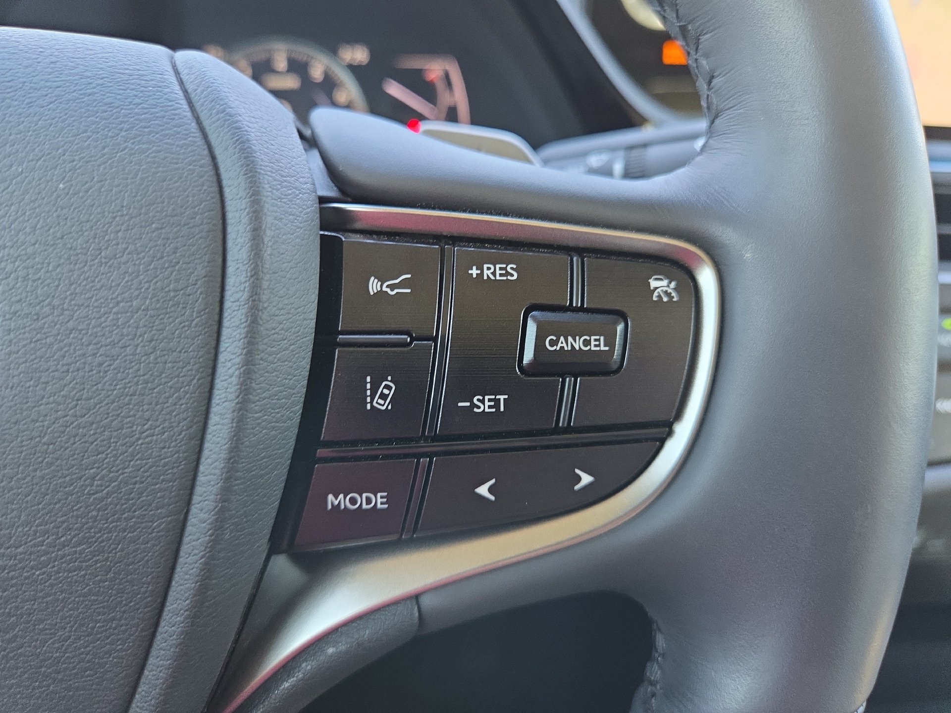 Used 2024 Lexus ES 350 w/ Technology Package FWD image 20