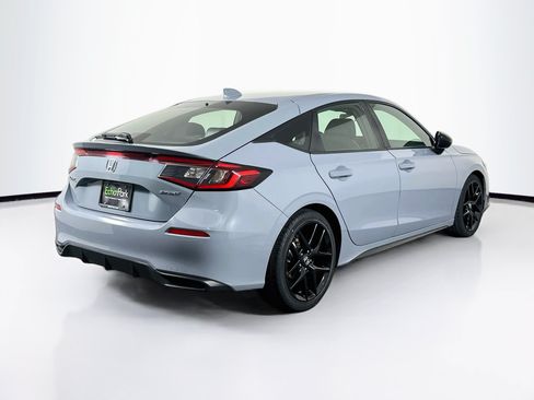 Used 2024 Honda Civic Sport image 9
