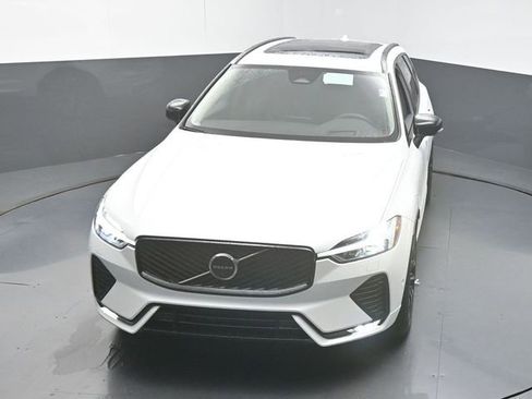 Used 2026 Volvo XC60 B5 Ultra w/ Protection Package Premier image 44