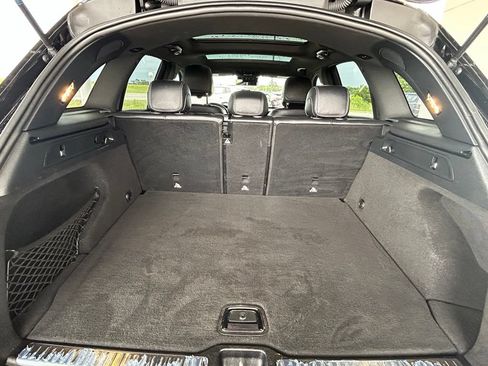 Used 2022 Mercedes-Benz GLC 300 4MATIC image 15