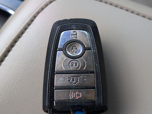Used 2021 Lincoln Aviator Reserve w/ Equipment Group 202A AWD/4WD image 33