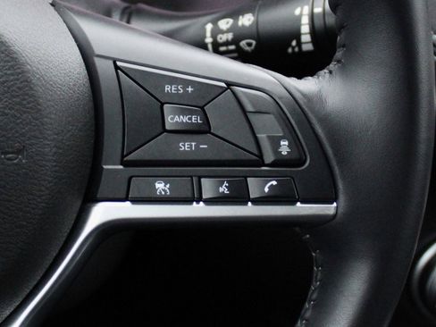 Certified 2021 Nissan Sentra SV image 29