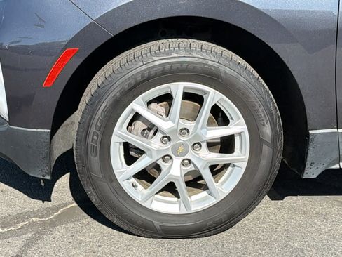 Used 2023 Chevrolet Equinox LT AWD/4WD image 9