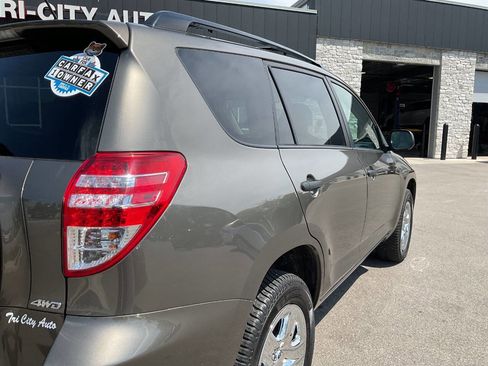 Used 2012 Toyota RAV4 4WD w/ Value Pkg image 8