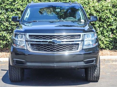Used 2019 Chevrolet Tahoe LT RWD image 2