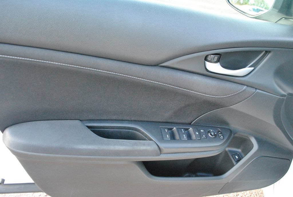 Certified 2021 Honda Insight EX image 11