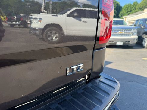 Used 2014 Chevrolet Silverado 1500 LTZ w/ LTZ Plus Package AWD/4WD image 22