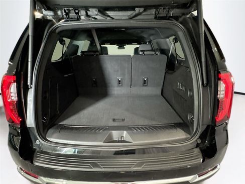 Used 2025 GMC Yukon XL Elevation w/ LPO, Floor Liner Package AWD/4WD image 19