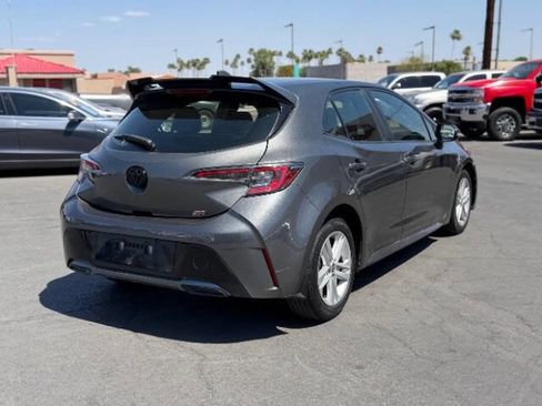 Used 2022 Toyota Corolla SE FWD image 3