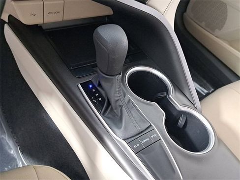 Used 2023 Toyota Camry LE image 30