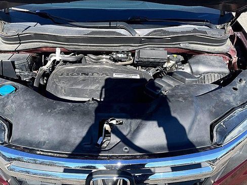 Used 2019 Honda Ridgeline RTL image 11