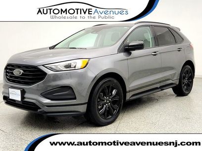 Used 2022 Ford Edge SE w/ Black Appearance Package