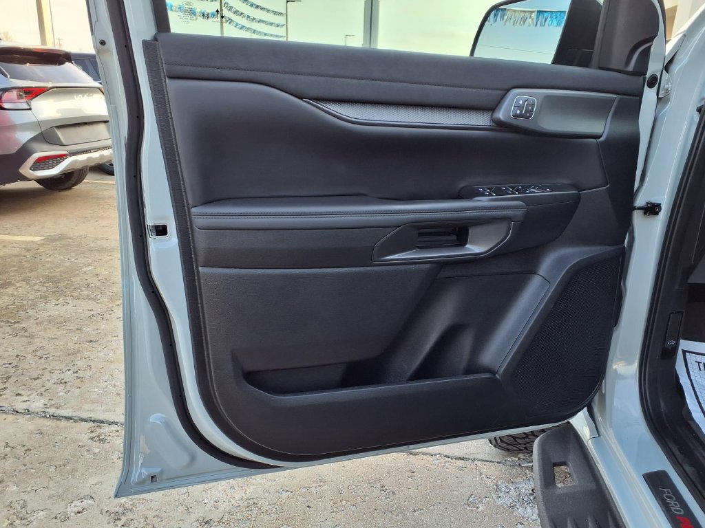 Used 2024 Ford Ranger Raptor AWD/4WD image 17