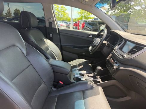 Used 2018 Hyundai Tucson SEL Plus AWD/4WD image 40
