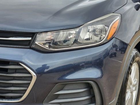 Used 2019 Chevrolet Trax LS w/ Tint and Cruise Package image 16