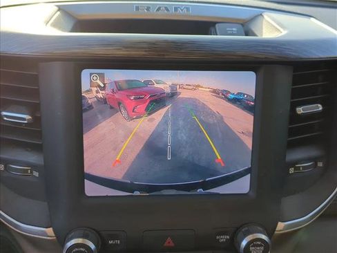 Used 2019 RAM 1500 Laramie image 18