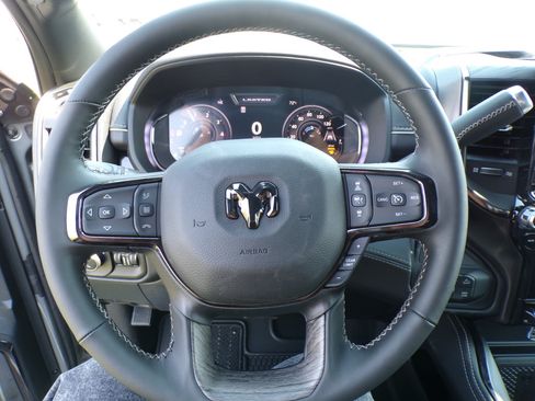 New 2026 RAM 2500 Limited AWD/4WD image 20